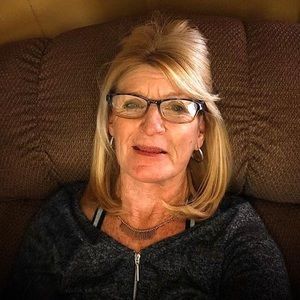 Meet your Posher, Deb